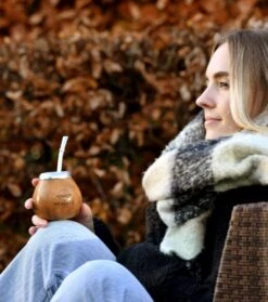 Yerba Mate Starterspakket Duo - 2x Traditionele Kalebas - 2x Bombilla - 1x Original & 1x Munt-Citroen Yerba Maté 13 Yerba Mate Starterspakket Duo - 2x Traditionele Kalebas - 2x Bombilla - 1x Original & 1x Munt-Citroen Yerba Maté -Voedsel Serie Winkel 1062x1200 4