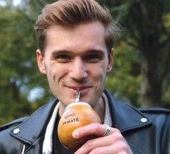 Yerba Mate Starterspakket Duo - 2x Traditionele Kalebas - 2x Bombilla - 1x Original & 1x Munt-Citroen Yerba Maté 10 Yerba Mate Starterspakket Duo - 2x Traditionele Kalebas - 2x Bombilla - 1x Original & 1x Munt-Citroen Yerba Maté -Voedsel Serie Winkel 1200x1090 2