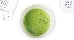 Matcha & Co - Ceremoniële Matcha Thee Uit Japan - Matcha Poeder - Matcha Thee - 100% Organisch Gecertificeerd - 80gram -Voedsel Serie Winkel 1200x655 1