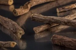 Kindly Zoethoutstokjes 1000gr 10 Kindly Zoethoutstokjes 1000gr -Voedsel Serie Winkel 1200x799 4