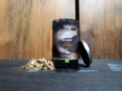 Teamasters Giftbox - Thee Geschenkset - Kerstpakket - Thee - Herbal Chai - Herbal Rooibos - Groene Thee - Perzik - Appel - Kerst - Geschenkset -Voedsel Serie Winkel 1200x899 20