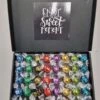 Chocolade Ballen Proeverij Pakket Groot | 40 Stuks Lindt Chocolade Met Mystery Card 'Enjoy The Sweet Moment' Met Persoonlijke (video)boodschap | Chocoladepakket | Feestdagen Box | Chocolade Cadeau | Valentijnsdag | Verjaardag | Moederdag | Vaderdag -Voedsel Serie Winkel 899x1200 19
