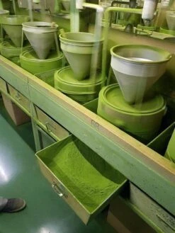 Japanse Premium Matcha Thee - 50 Gram - Inclusief Matcha Klopper - Vol Met Antioxidanten, Vitaminen & Mineralen - Vandaag Besteld, Morgen In Huis! -Voedsel Serie Winkel 900x1200 9